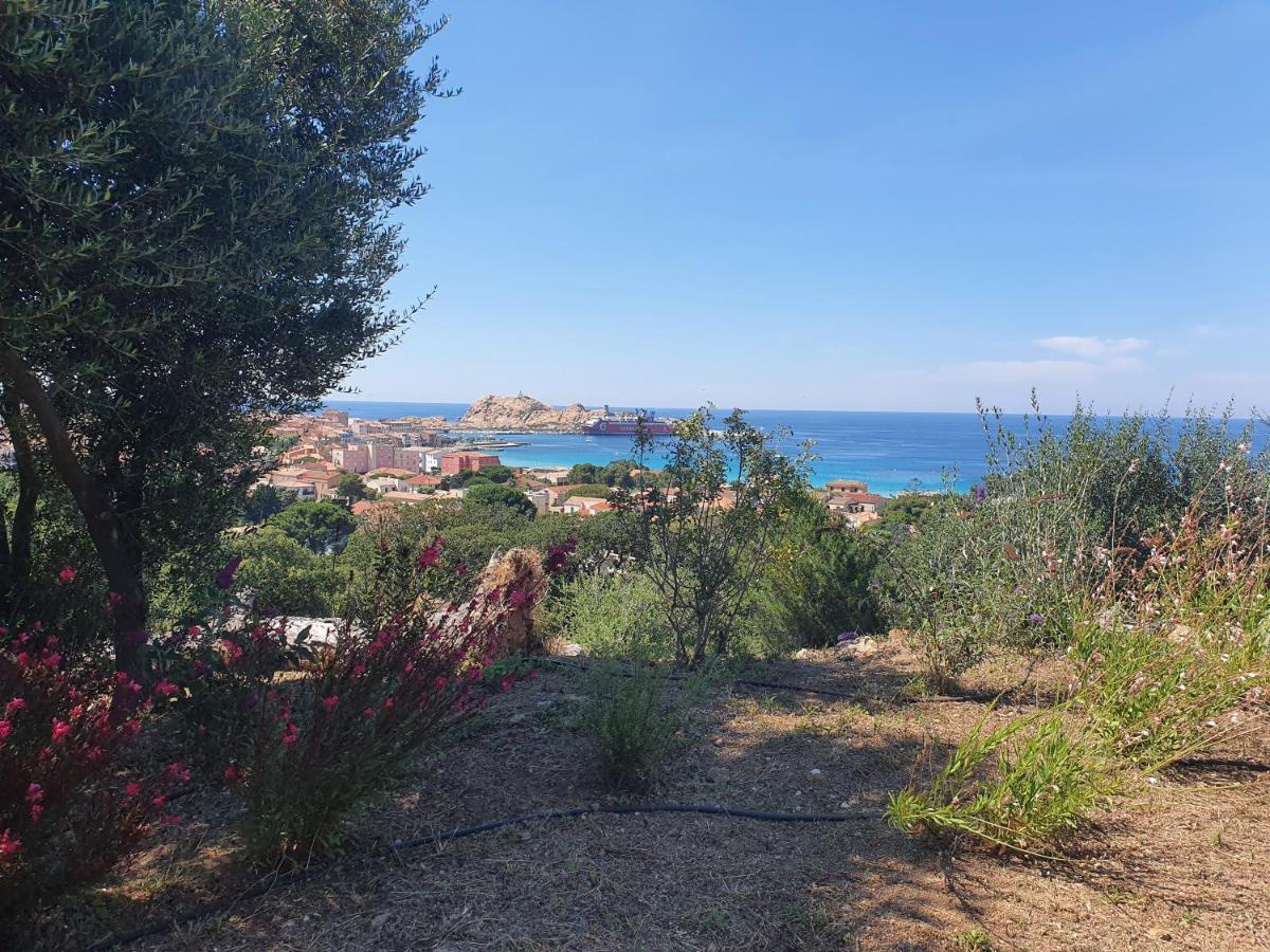 Romane LʼÎle-Rousse Zewnętrze zdjęcie